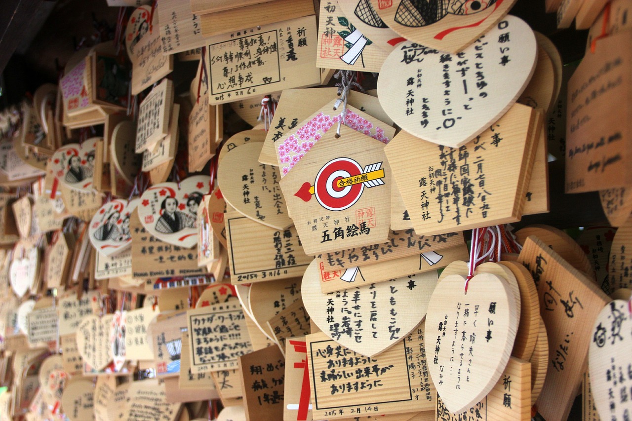 丹东留学日本之融入日本社会：文化交流与学术提升的完美平衡